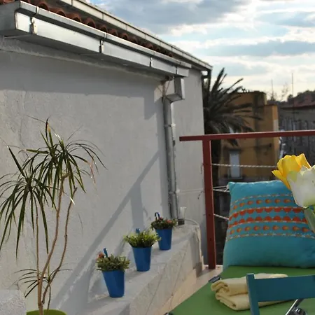 Optimist Studio Apartman Διαμέρισμα