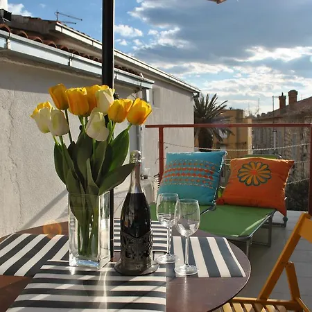 Optimist Studio Apartman Διαμέρισμα *